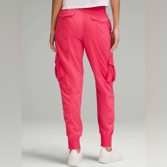 Lululemon Dance Studio Relaxed-Fit Mid-Rise Cargo Jogger Glaze Pink Size Large - Picture 2 of 6